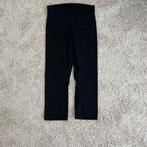 Lululemon Crops Size 8